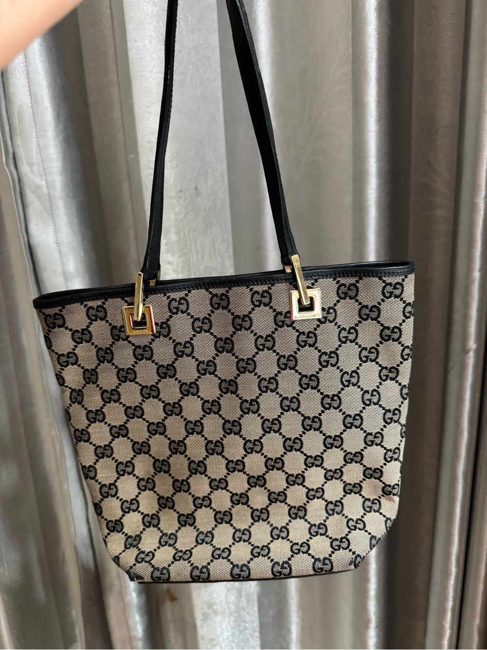 Gucci Beige/Black GG Canvas Tote Bag